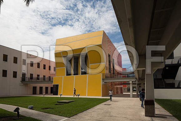 20140228_FIU_Nick_EXB_9C7C1433