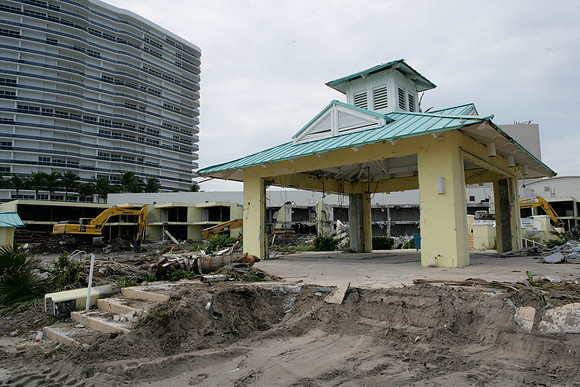 St_Regis_Demolition_20071025_Bal_Harbor_FL-0116-2