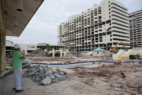 St_Regis_Demolition_20071025_Bal_Harbor_FL-0133