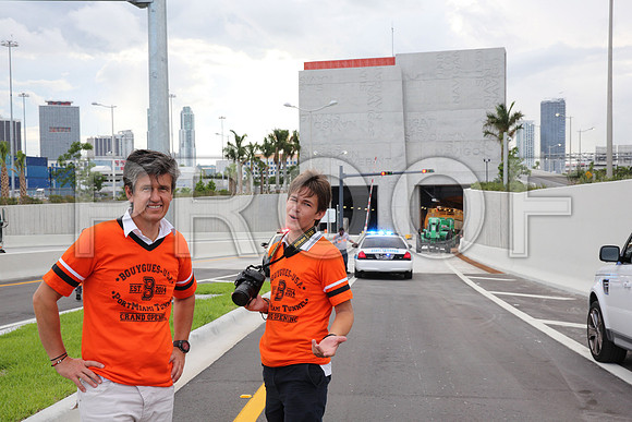 20140802_Miami_Tunnel_9C7C8999