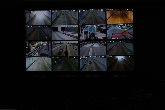 20151006_Port_MiamI_Control_Room_IMG_9145