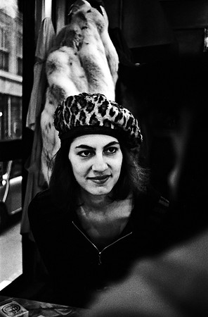 2512_FM_BW_35MM_CW_DEC_1991_17