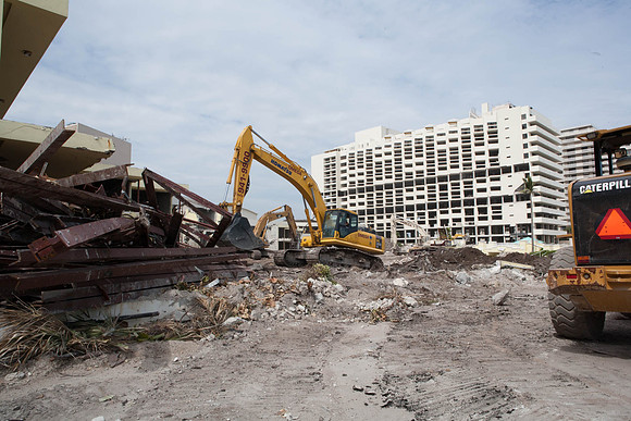 St_Regis_Demolition_20071025_Bal_Harbor_FL-0087