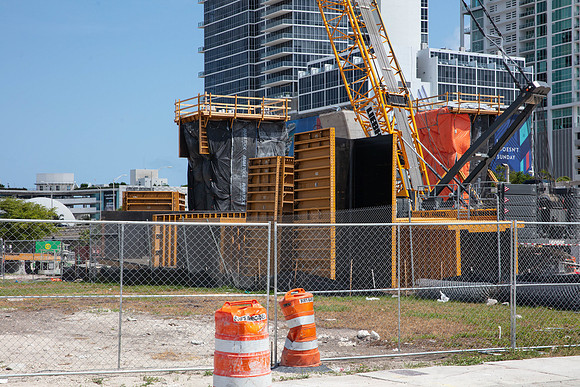 20200419_Connecting_Miami_75A5789-2