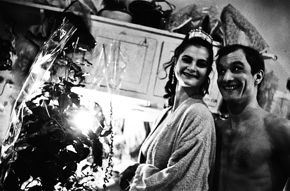 2515_FM_BW_35MM_CW_FEB_1992_008