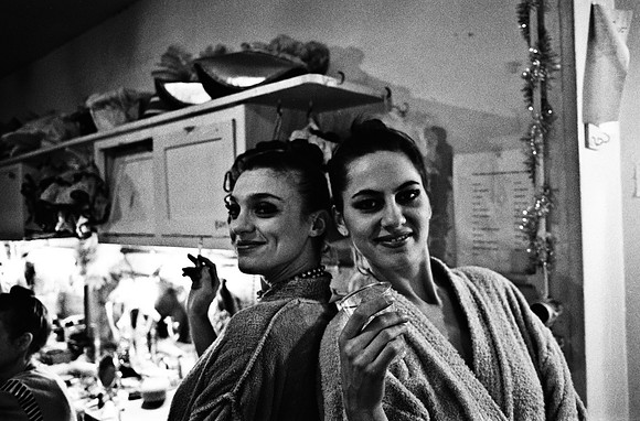 2517_FM_BW_35MM_CW_FOLES_1992_031