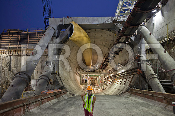 7031_DG_Mimai_Tunnel_01112012_Miami_FL_IMG_2989