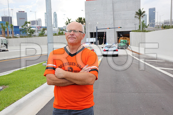 20140802_Miami_Tunnel_9C7C8960
