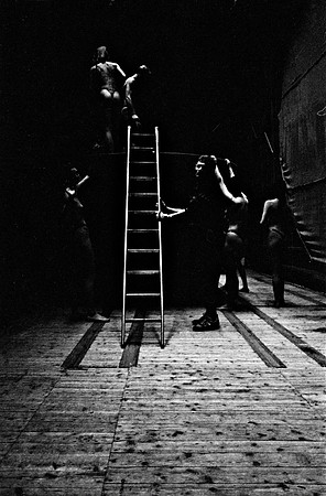 2514_FM_BW_35MM_CW_FOLES_1989_015