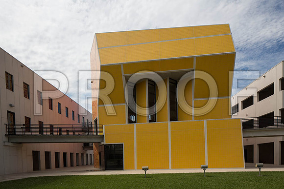 20140228_FIU_Nick_EXB_9C7C1470