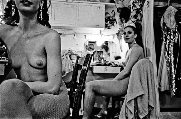 2514_FM_BW_35MM_CW_FOLES_1989_012