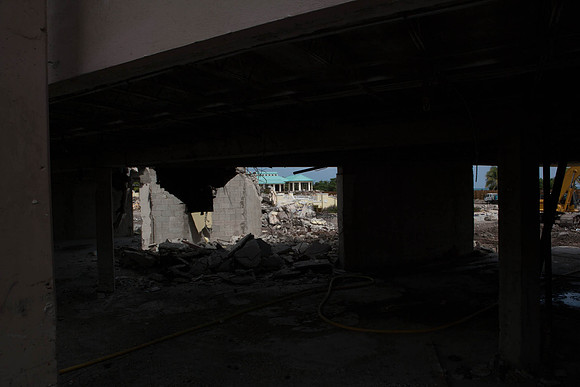 St_Regis_Demolition_20071025_Bal_Harbor_FL-0040
