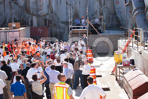 6071_DG_Miami_Tunnel_FL_11042011_VA0M4838
