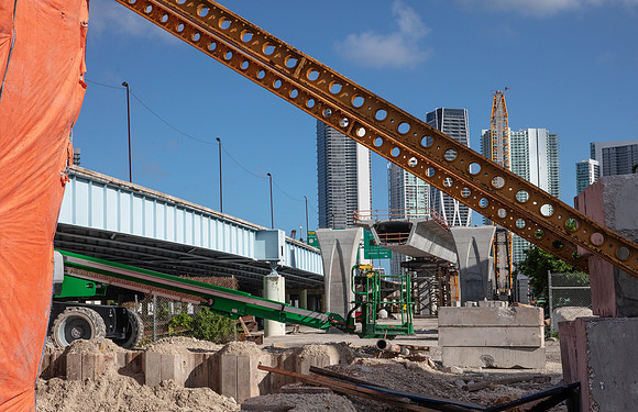 20201114_Connecting_Miami__75A7050