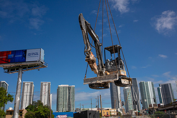20201026_Connecting_Miami__75A6346