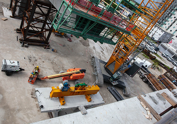 20201026_Connecting_Miami__75A6308