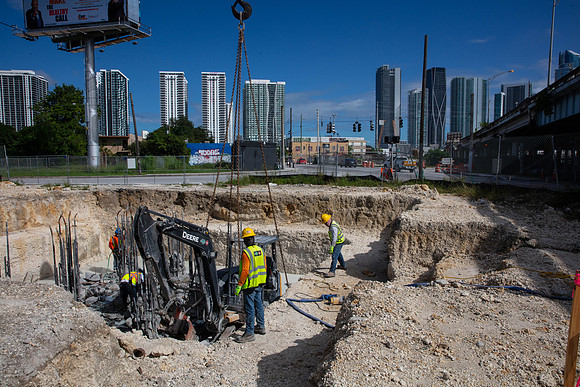 20201026_Connecting_Miami__75A6342