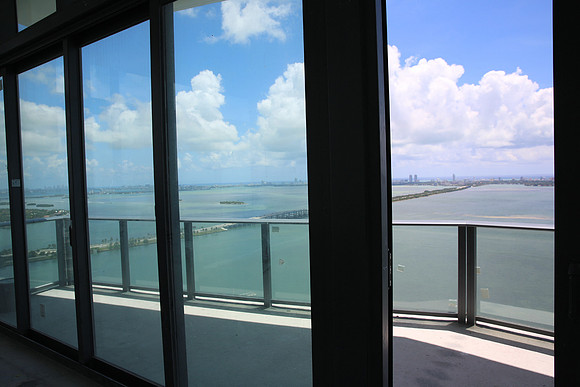 20150515_Related_Icon_On_The_Bay_9C7C6867