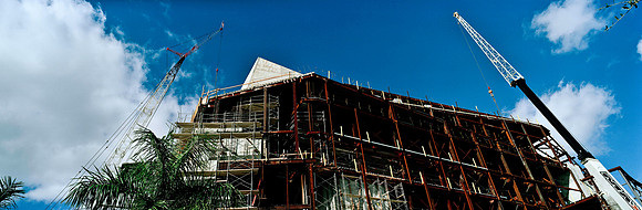 33865_FM-COLOR_PERFORMING_ARTS_CENTER_BOOK PRO_FL_04_08