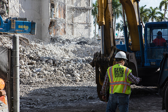 20160317_300_Biscayne_Demo_Moriarty_S5A0682