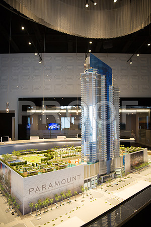 20160718_Paramount_World_Center_9C7C0394