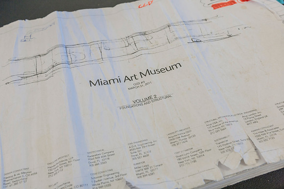 20110913-6039_PAMM_DG_Miami_Art_Museum_Miami_FL_ZV4N9770
