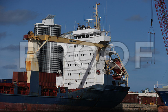 20140820_Miami_beach_Port_Coast_Gard_CG3P1999