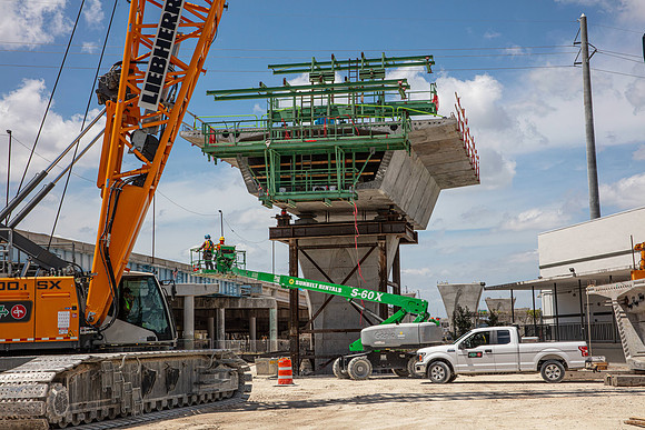 20210407_Connecting_Miami_75A9705