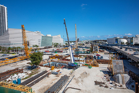 20220207_Connecting_Miami _75A4875
