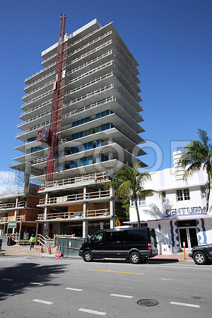 20150309_Moriarty_Glass_120_Ocean_Drive_9C7C5124