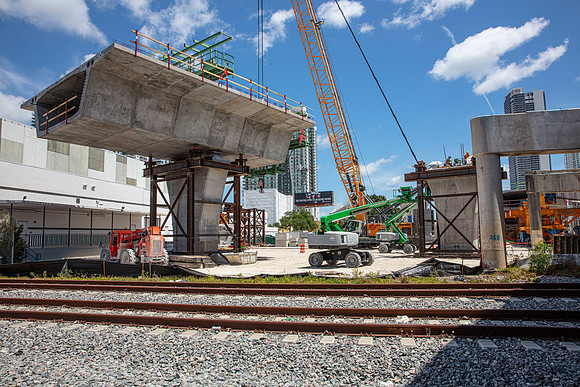20210407_Connecting_Miami_75A9733