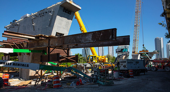 20211207_Connecting_Miami_75A2202
