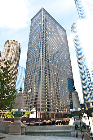 0015_DG_Chicago_USA_2009_5L8Y2009