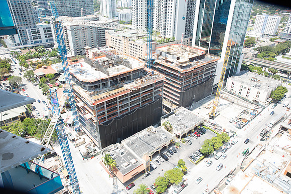 20150727_Brickell_Height2_Related_project_9C7C7777