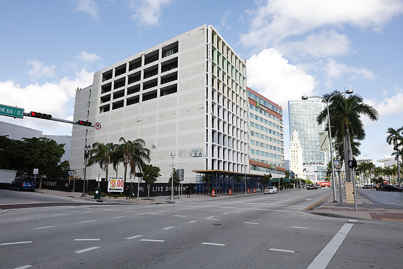 20151108300_Biscayne_Moriarty_75A7684
