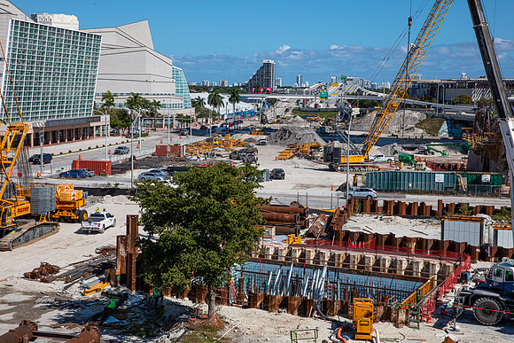 20220207_Connecting_Miami _75A4884