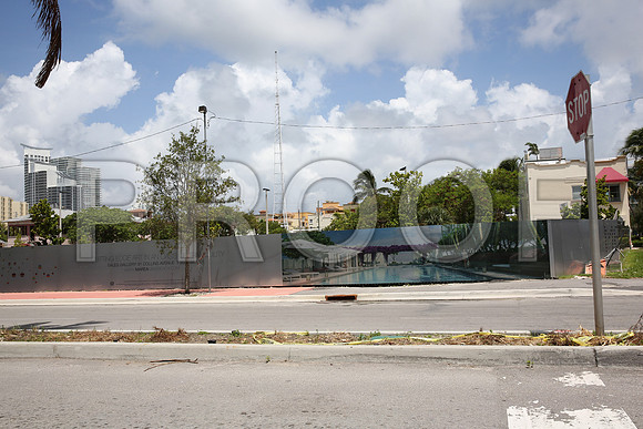 20130822_Related_9C7C9607