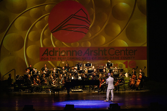 20160421_Arsht_10th_Anniversary_Galla_S5A4152