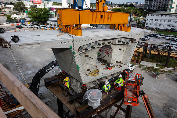 20201102_Connecting_Miami__75A6787