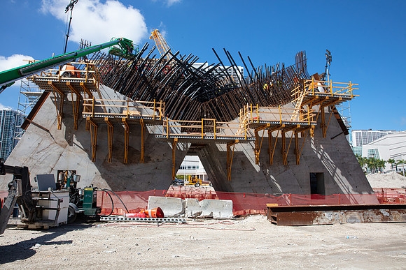 20220318_Connecting_Miami_75A9903