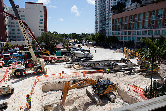 20160810_300_Biscayne_Vice_Moriarty_S5A1252