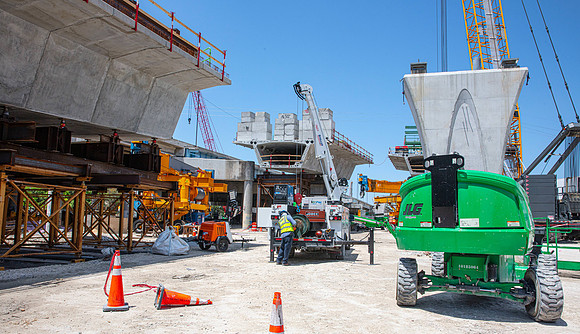 20210414_Connecting_Miami_75A0483