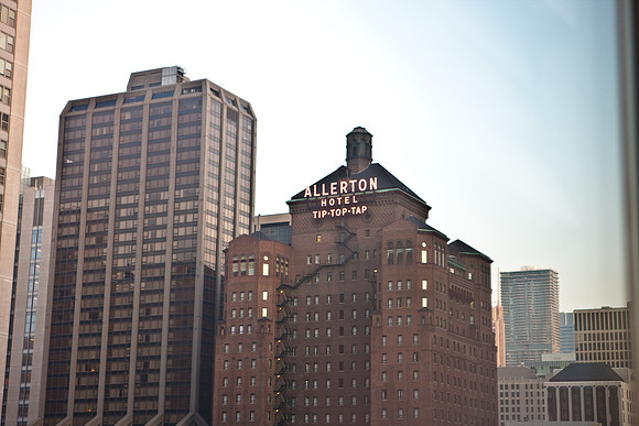 0015_DG_Chicago_USA_2009_5L8Y1730
