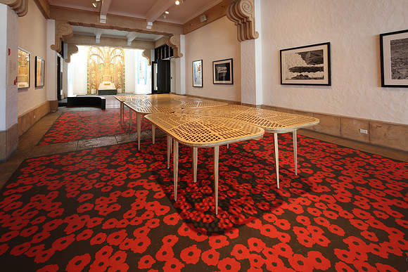 20150225_Wolfsonian_Museum_nick_Table_9C7C0133