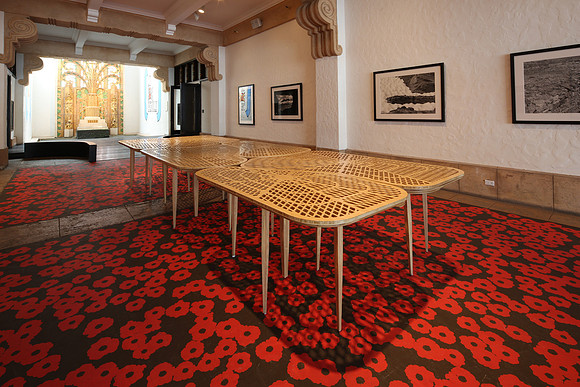 20150225_Wolfsonian_Museum_nick_Table_9C7C0135