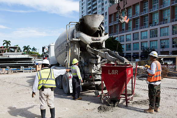 20160928_300_Biscayne_Vice_Moriarty_S5A3652