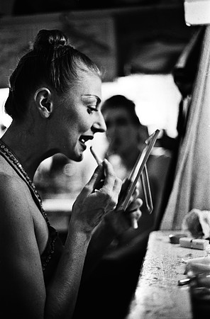 2516_FM_BW_35MM_CW_FOLES_1988_035