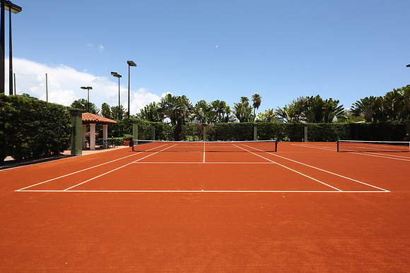 20150804_Tennis_Red_Clay_Fisher_9C7C0918