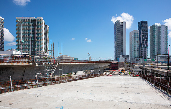 20220207_Connecting_Miami _75A4792