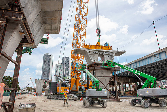 20210407_Connecting_Miami_75A9856